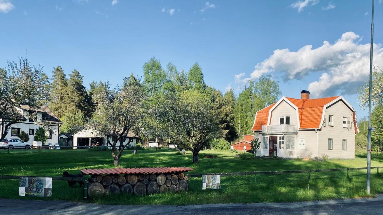 Myb&B & Guesthouse Lonneberga-Silverdalen Екстериор снимка