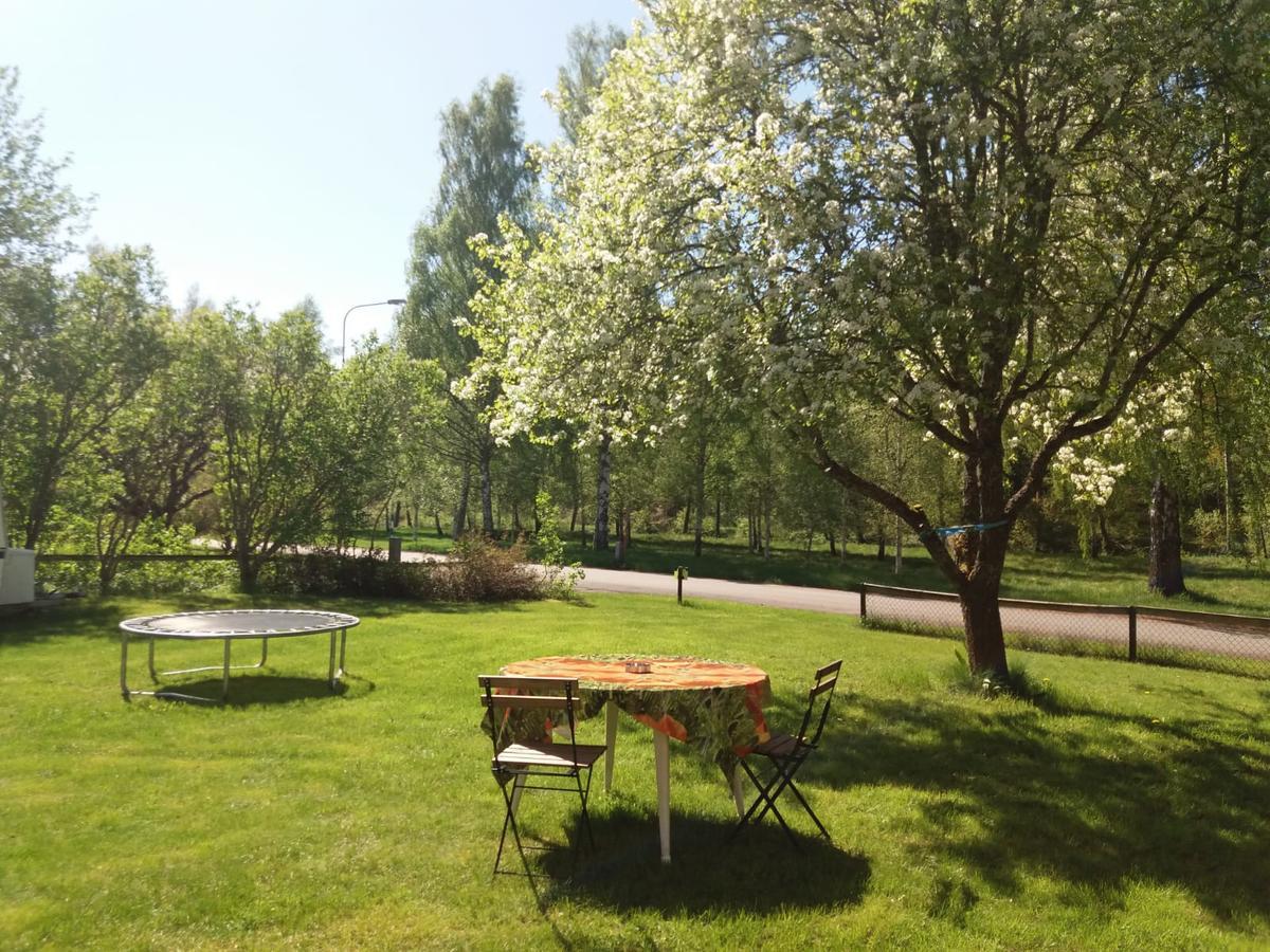 Myb&B & Guesthouse Lonneberga-Silverdalen Екстериор снимка
